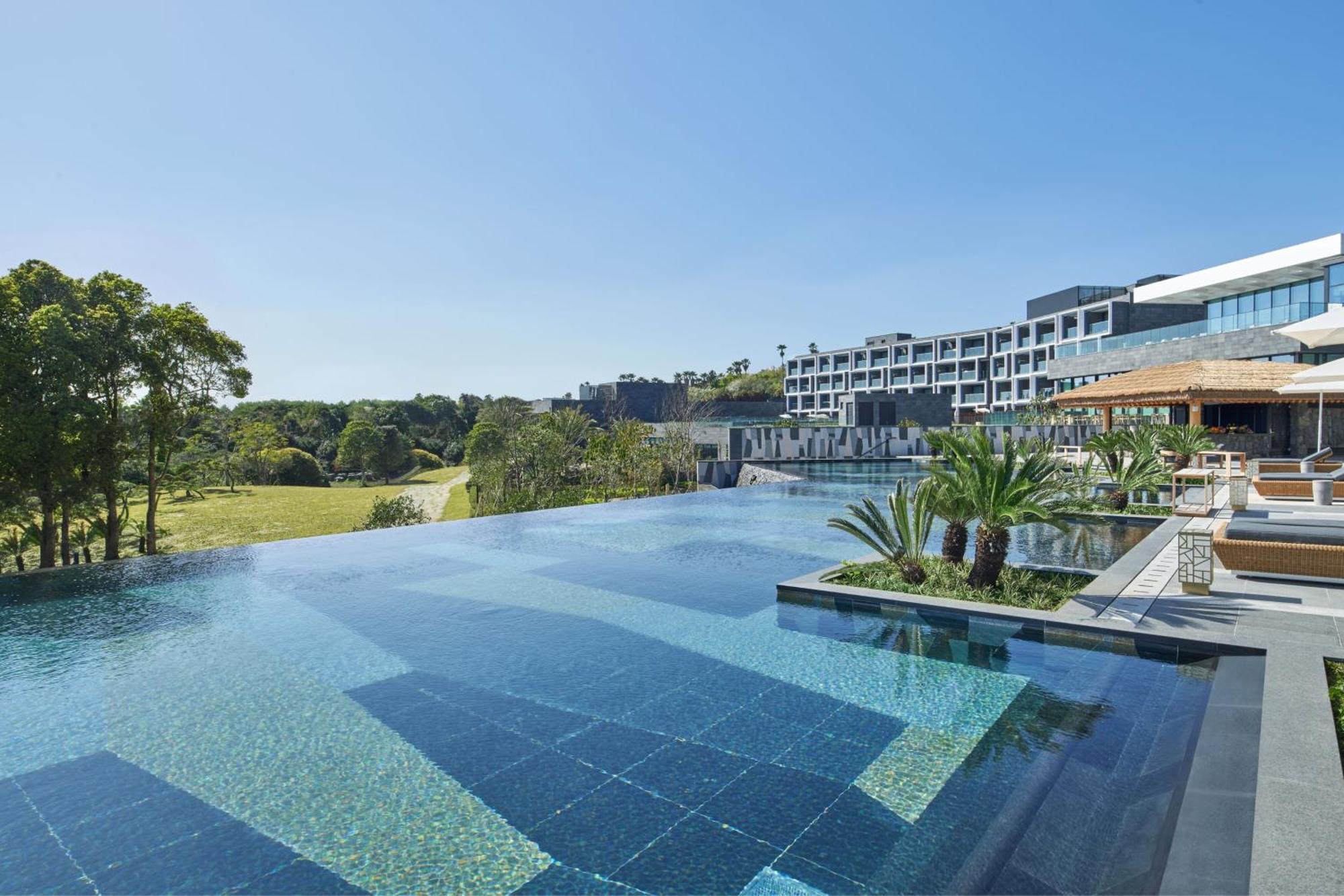 Jw Marriott Jeju Resort & Spa ซอกวีโพ ภายนอก รูปภาพ